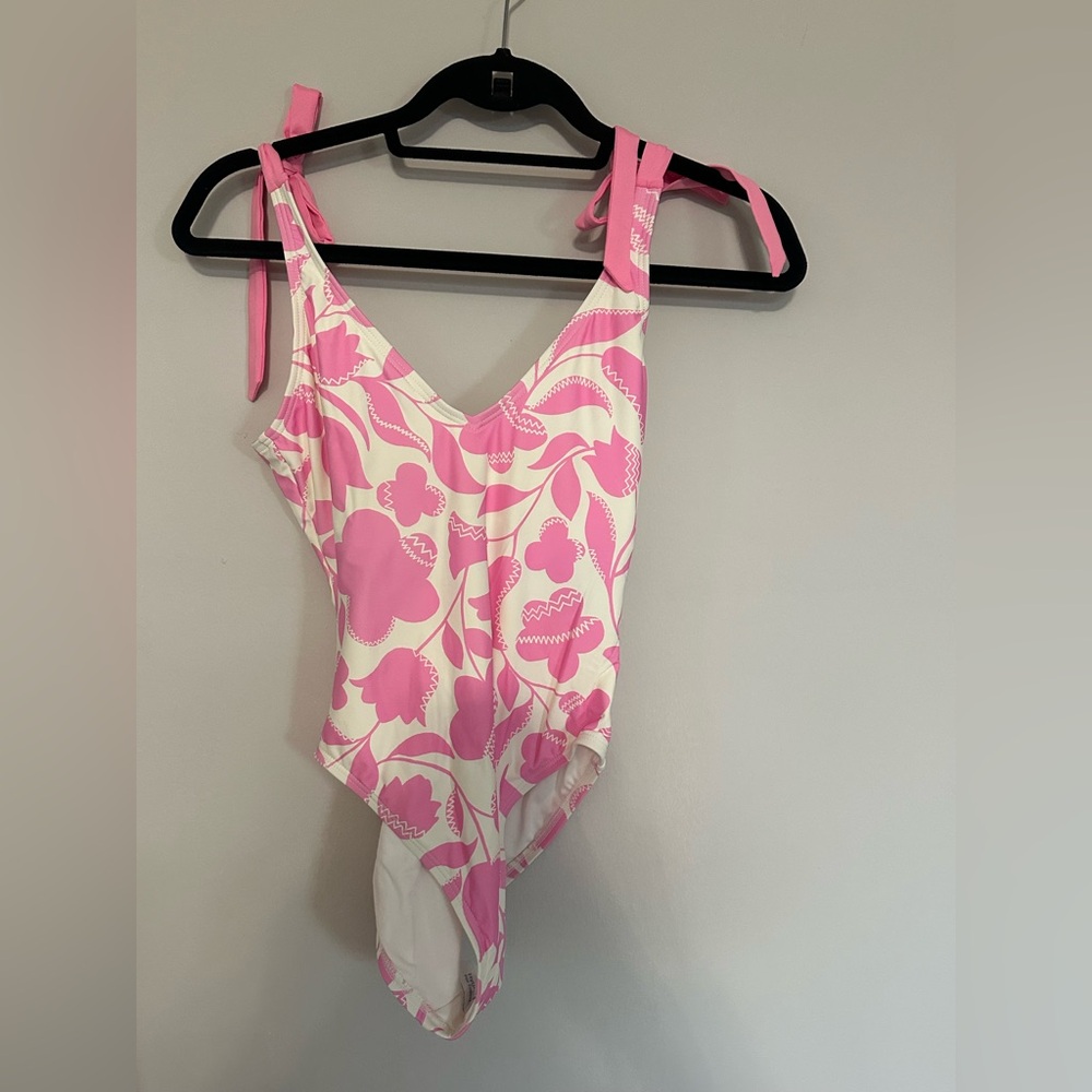 🚨SOLD🚨Kate spade one piece swim suit